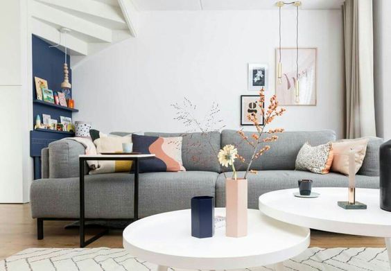 Bọc ghế sofa phòng khách - Thay đổi không gian và phong thủy